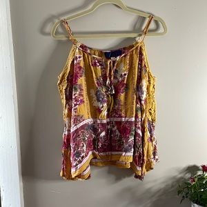 Floral cutout long sleeve